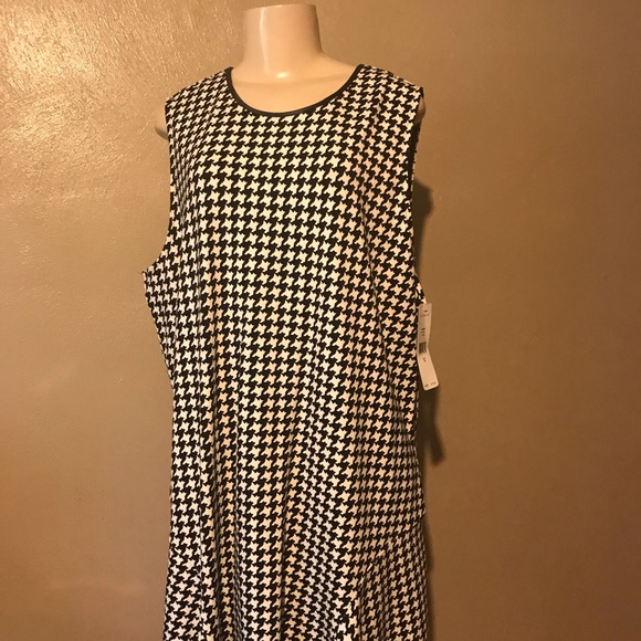 Lauren Ralph Lauren 2X plaid dress, flare stretchy - Picture 4 of 9